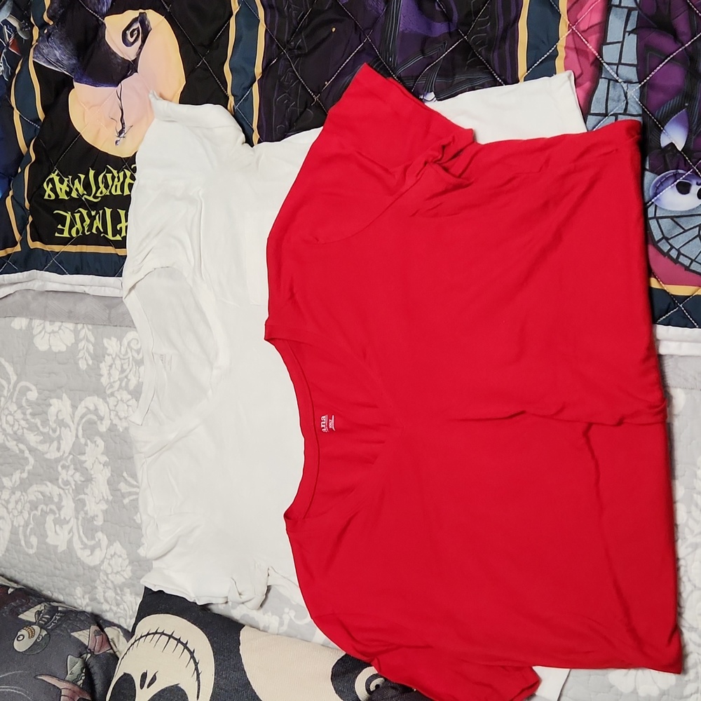 2 ana womens XXL tshirt white and red